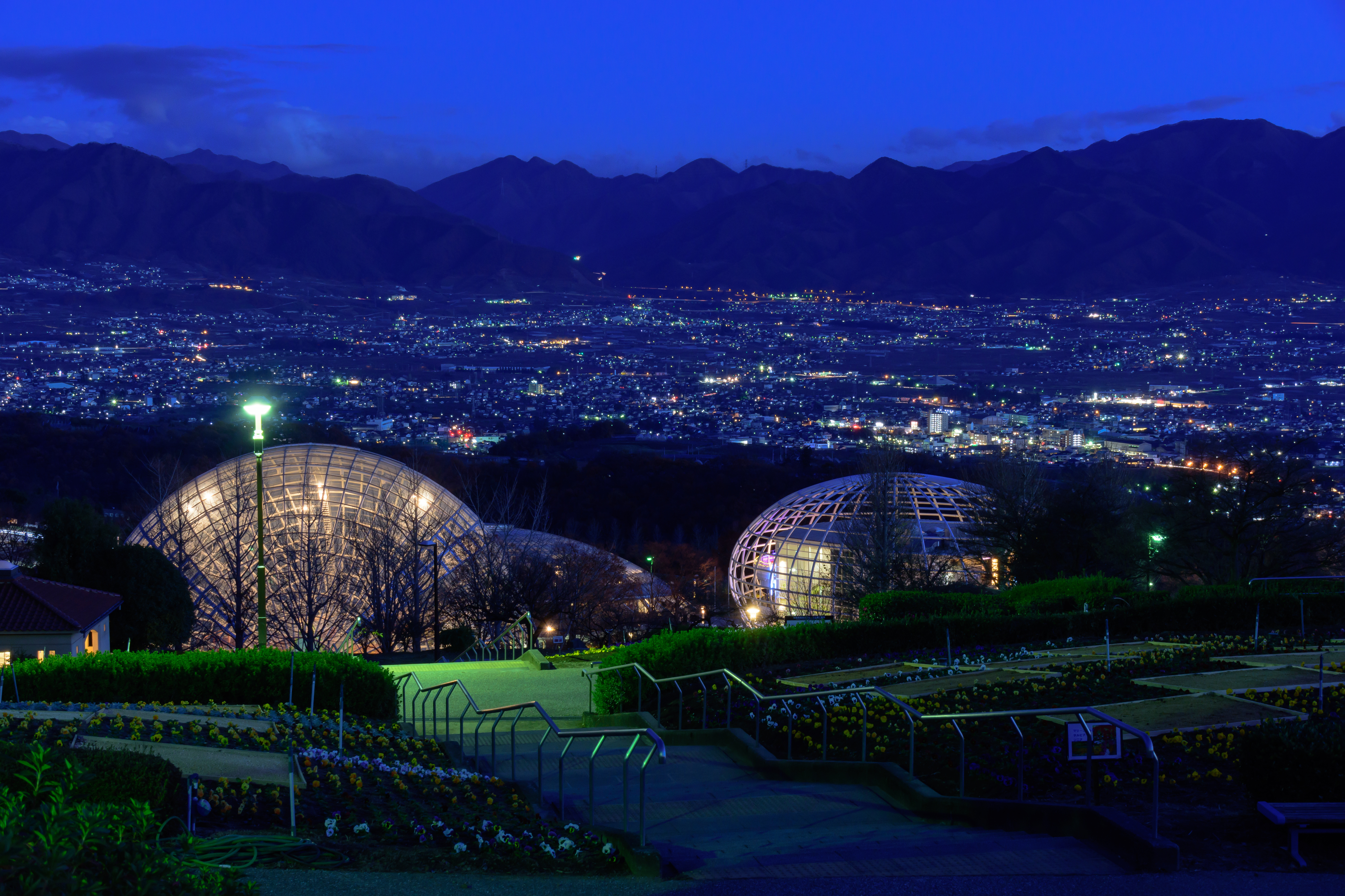 笛吹川フルーツ公園からの夜景